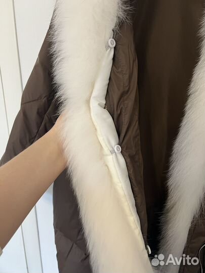 Пуховик Ame с натуральным мехом лисы