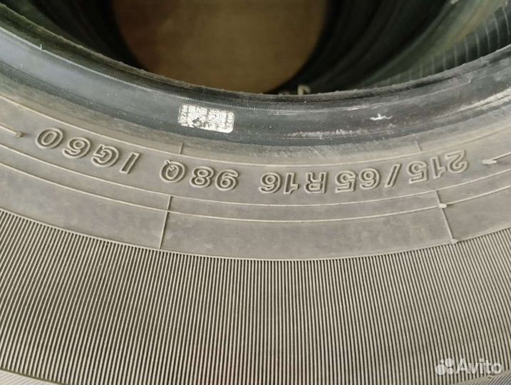 Yokohama Ice Guard IG60 215/65 R16 98Q