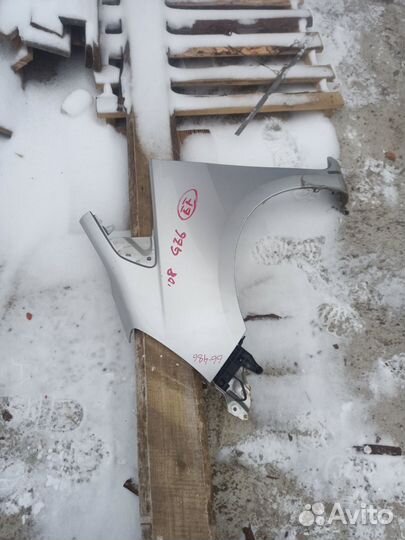 Крыло переднее левое Honda Jazz Fit 2008-2015