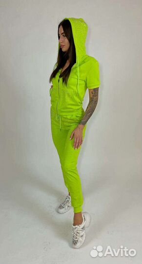 Женская одежда