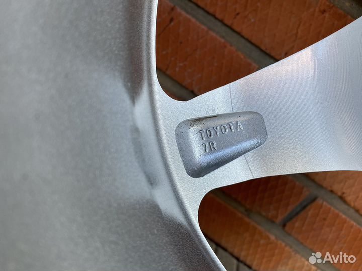 Колеса 215/70/R16