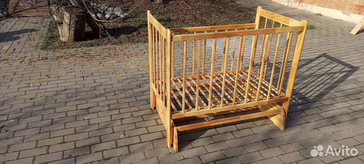 Детская кровать качалка