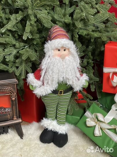 Дед мороз под елку