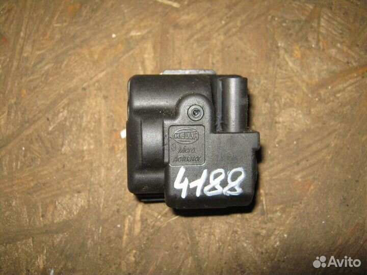 Активатор замка лючка бака Jaguar XF X250