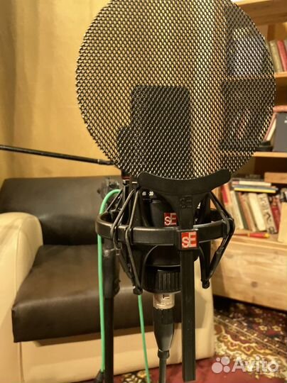 Студия звукозаписи/ студия для подкастов и стримов