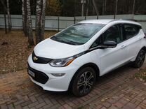 Chevrolet Bolt AT, 2020, битый, 1 800 км, с пробегом, цена 3 100 000 руб.