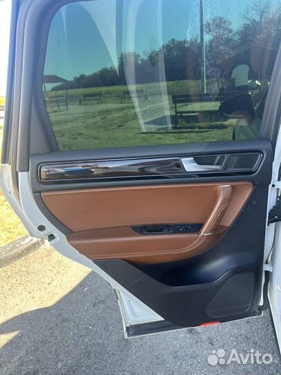 Volkswagen Touareg, 2014