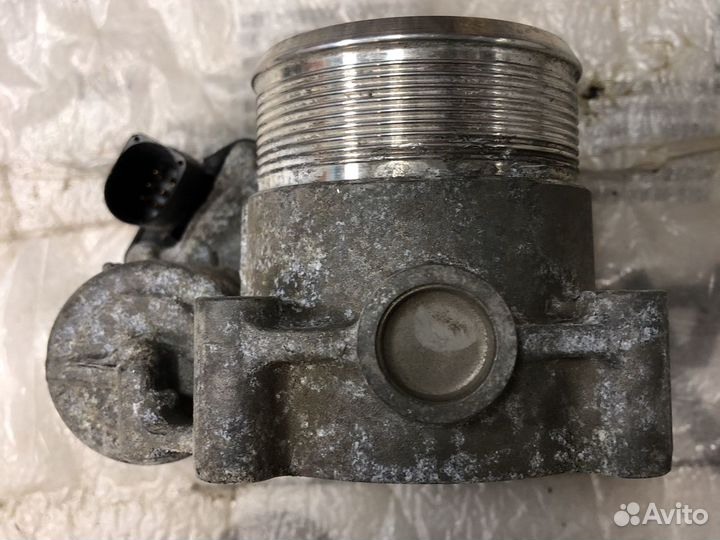 Дроссельная заслонка Cdab VW Passat B7 06F133062AG