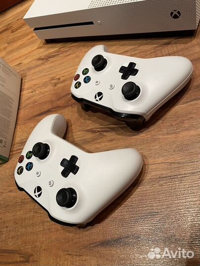 Xbox One S 1TB Ростест