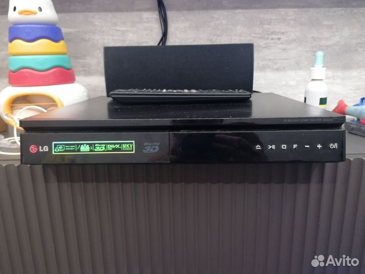 Домашний кинотеатр blu Ray c функцией LG SMART TV