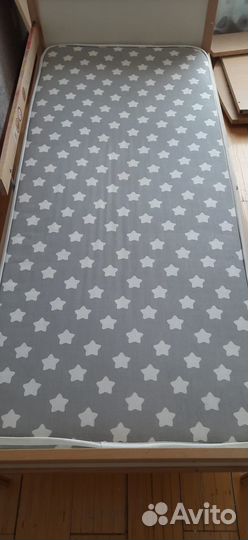 Кровать детская с матрасом