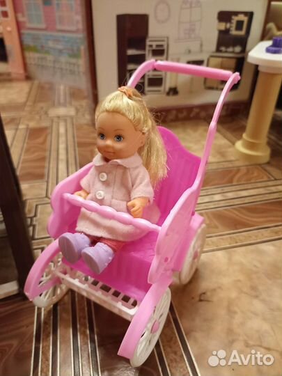 Коляска для Барби