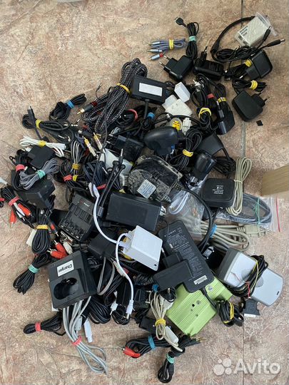 Блоки питания,проврда,переходники и т.д