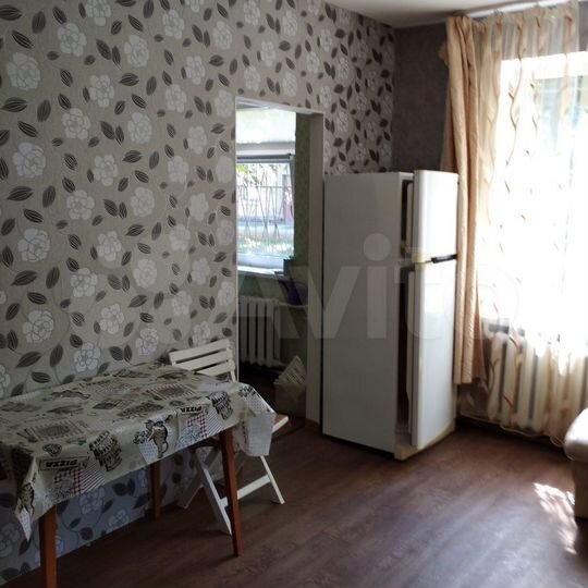 2-к. квартира, 38 м², 1/9 эт.