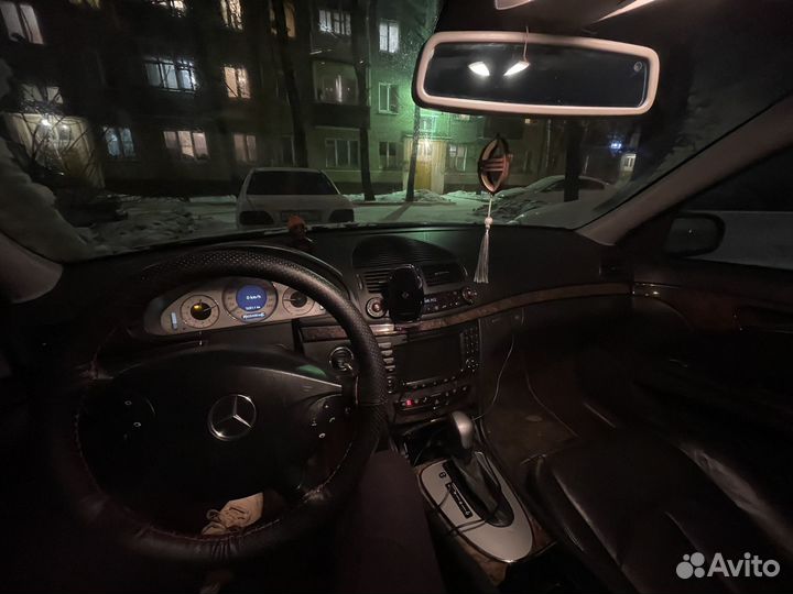 Mercedes-Benz E-класс 2.7 AT, 2004, 425 130 км