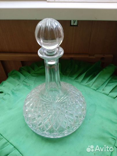 Графин хрустальный антикварнвй