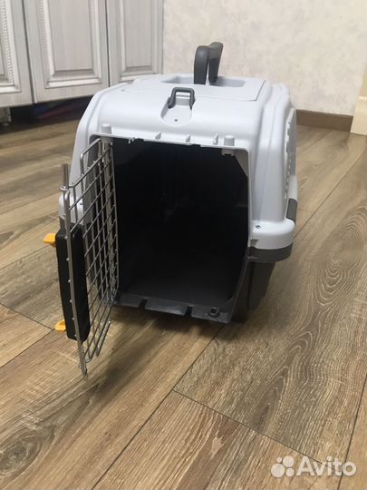 Переноска для животных пластиковая