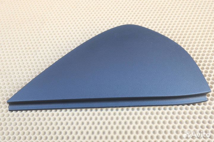 Накладка (кузов внутри) 6RU858248D Polo 5