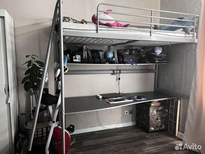 Кровать чердак IKEA свэрта