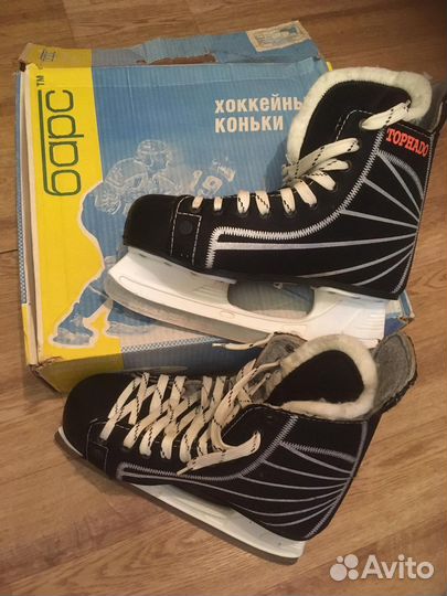Коньки хоккейные 42 размер