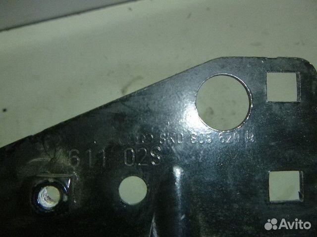 Кронштейн audi A4 B8 allroad 2010-2015