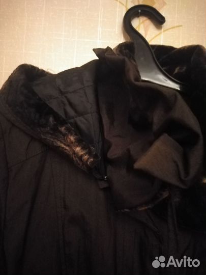 Женское демисезонное пальто размер 56 б/у