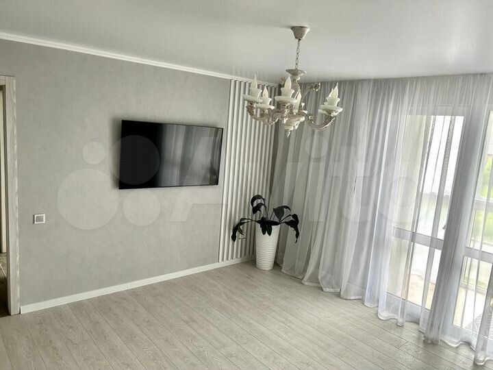 3-к. квартира, 75 м², 2/10 эт.