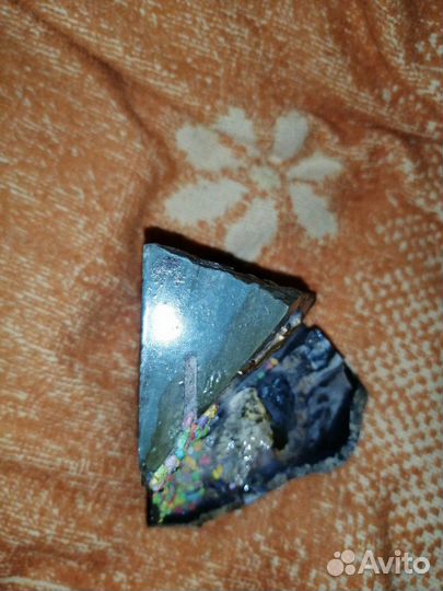 Сувенир из змеевика 