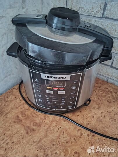 Мультиварка 5 л мощная