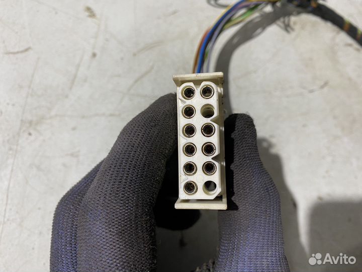 Подрулевой переключатель поворотника BMW 5 E34