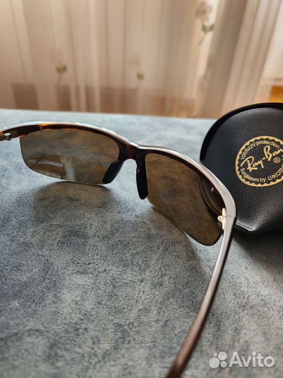 Солнцезащитные очки ray ban