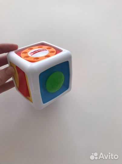 Развивающие игрушки для малышей