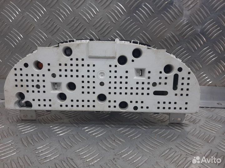 Панель приборов Chevrolet Lacetti J200 F16D3 2009