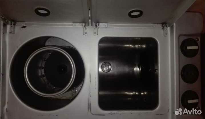 Советская стиральная машина Чайка