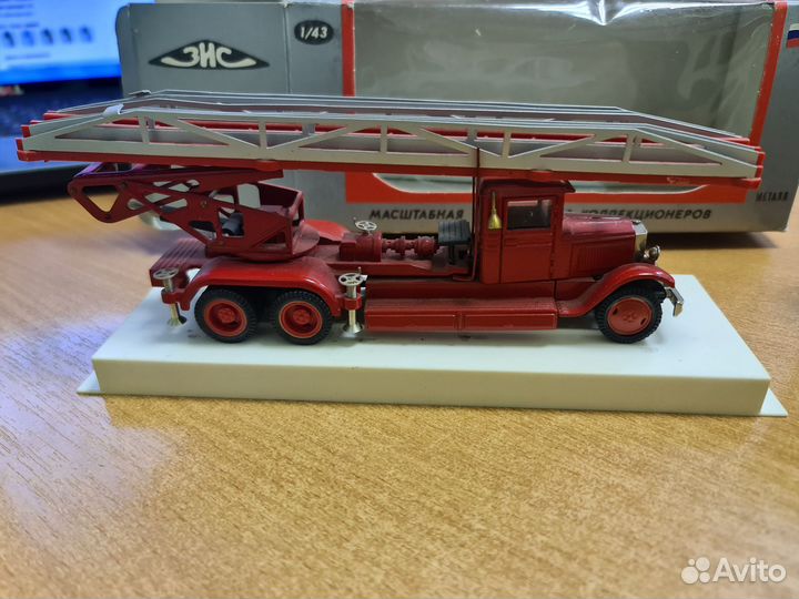 Модель 1:43 ломо. Зис-6 пэл-30