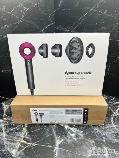 Фен Dyson HD03 premium