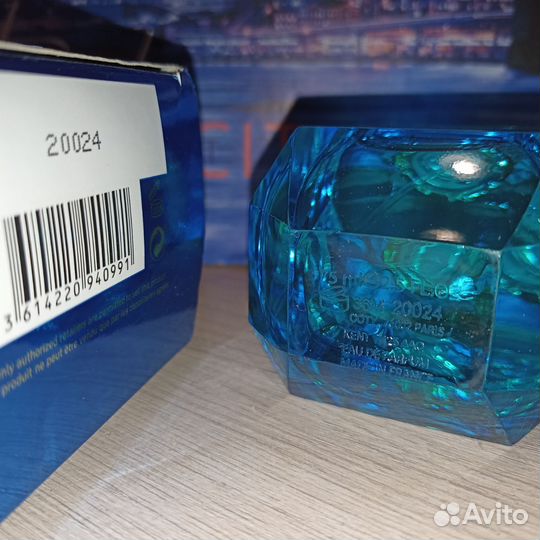 Zarkoperfume, Roberto Cavalli