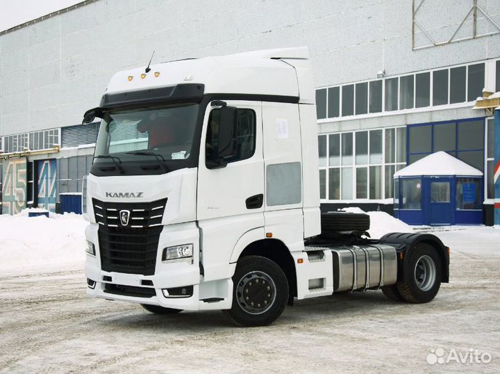 Водитель с категорией С+Е / РФ