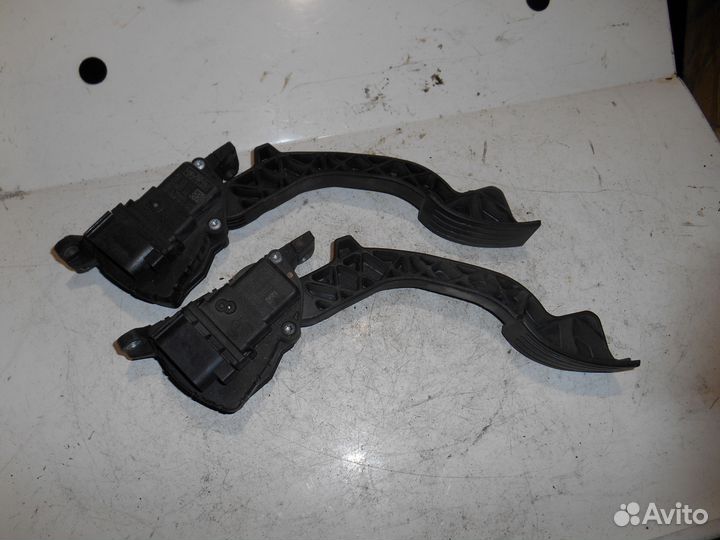 Педаль газа 3M51-9F836-AF Ford Focus 2 C-max