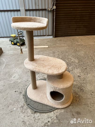 Когтеточка домик для кошки бу