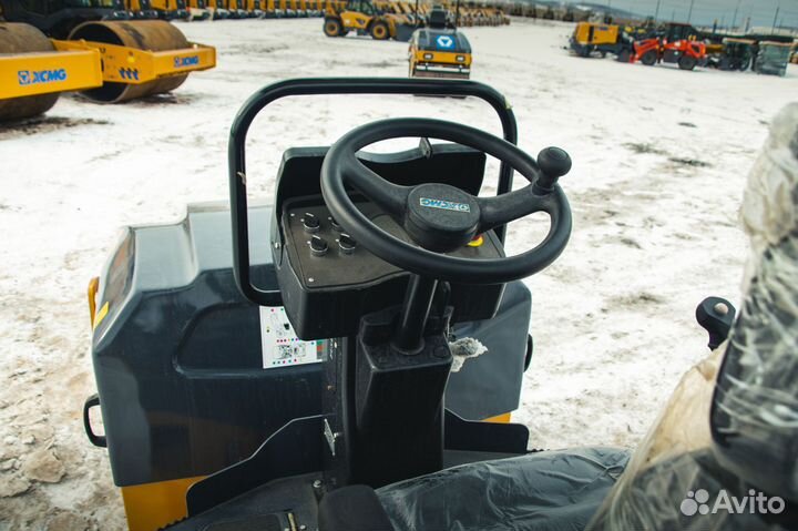 Дорожный каток XCMG XMR303, 2023