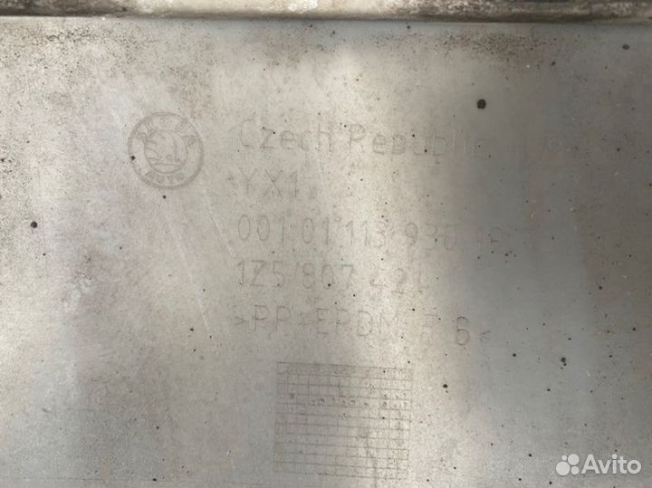 Бампер задний Skoda Octavia A5 BLF 2005