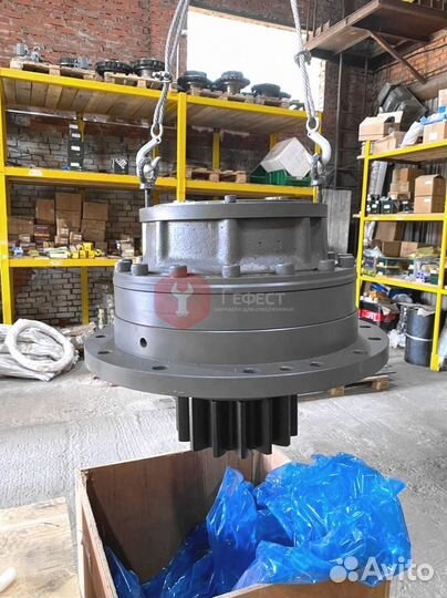 Поворотный редуктор Doosan S200W-5 K1038203