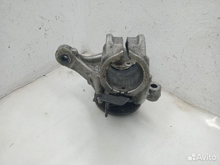 Кулак поворотный volkswagen passat CC Передний правый