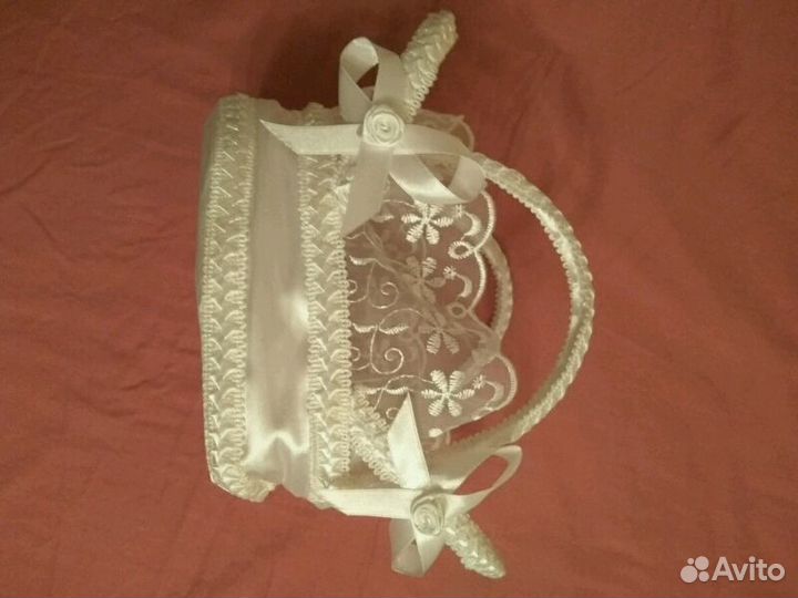 Подставка под шампанское молодоженов