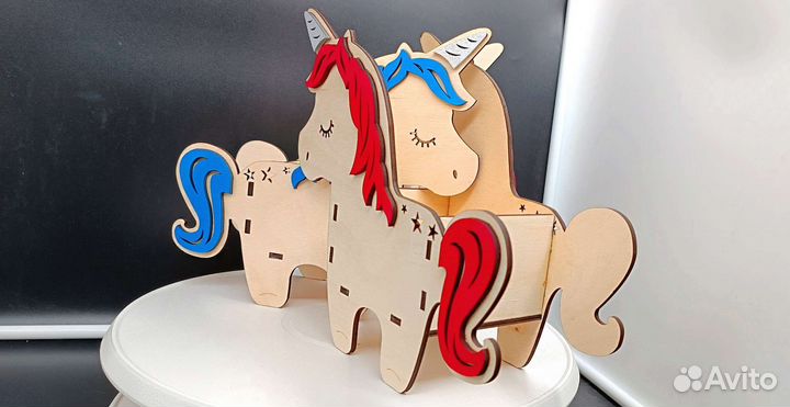 Единорог кашпо