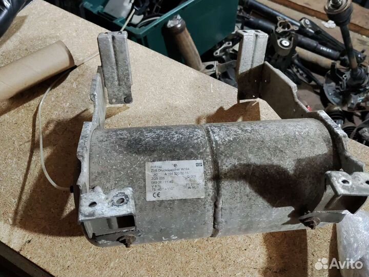 Ресивер воздушный Mercedes ML 164