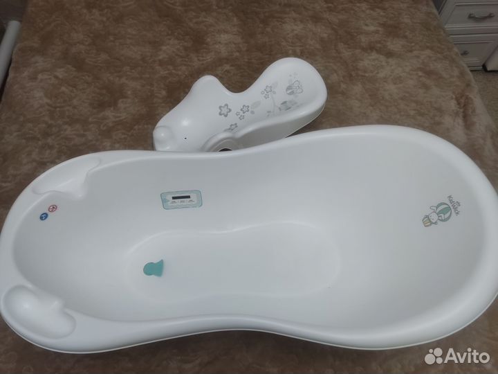 Ванночка для купания с горкой
