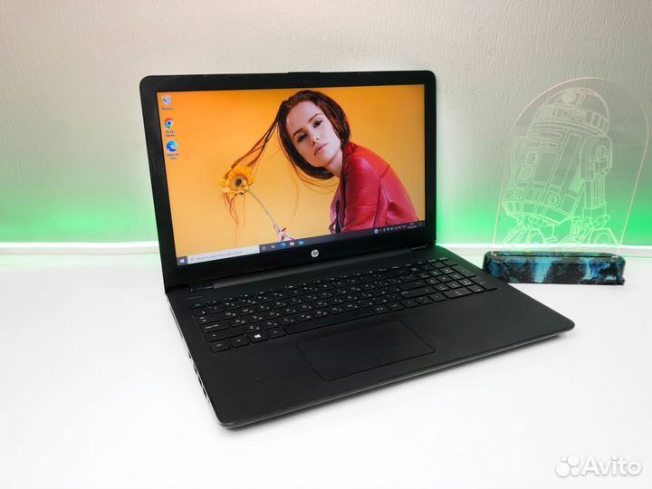 Офисный ноутбук HP