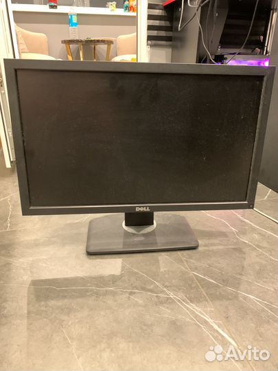 Моитор dell p2211ht 60hz